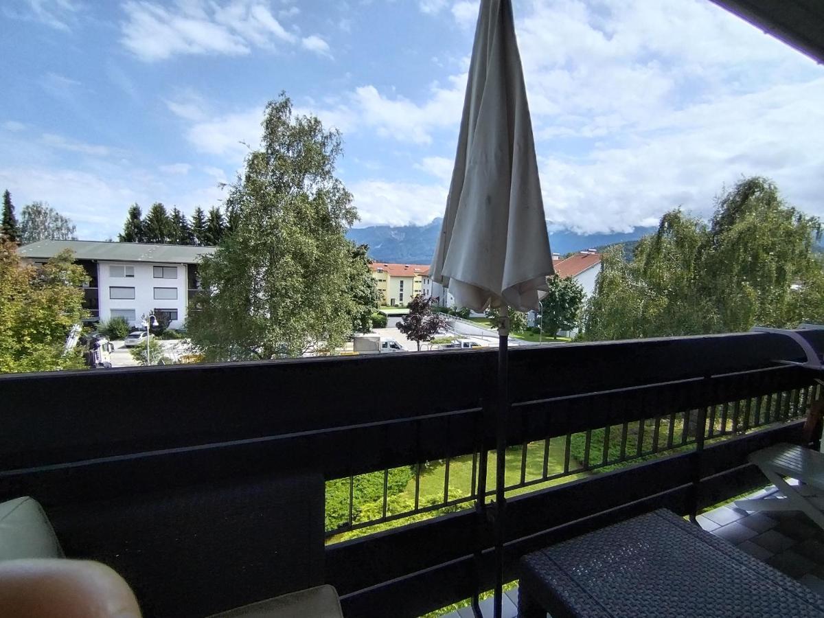 Waldeslust Warmbad Mit Balkon Und Privatem Parkplatz Apartment Villach Exterior photo