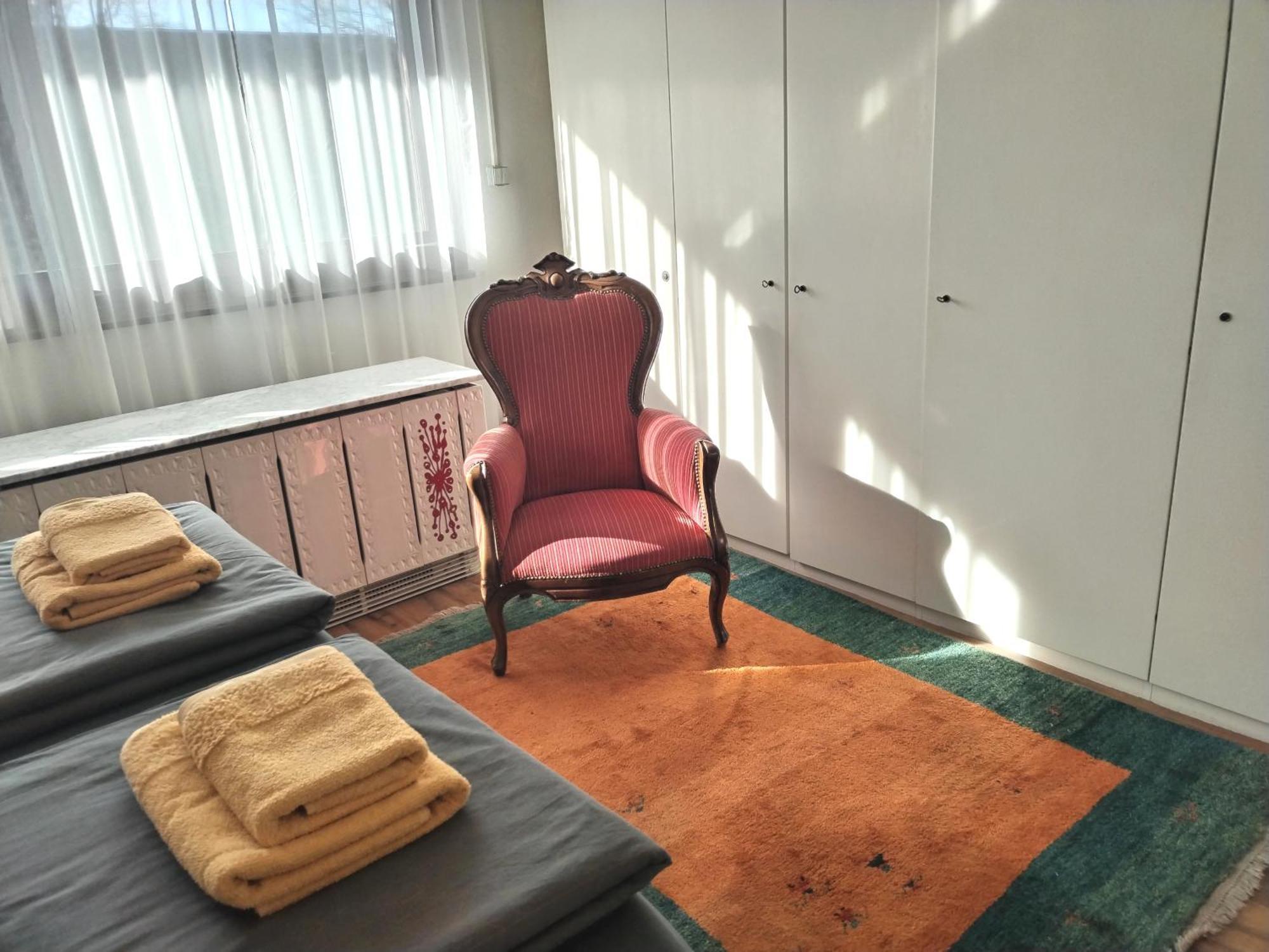 Waldeslust Warmbad Mit Balkon Und Privatem Parkplatz Apartment Villach Exterior photo